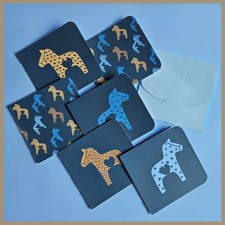 Note Card & Envelopes - Set of 6 - Heart Horse™